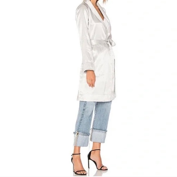 Line and Dot Women’s Shiny Silver Reue Jacket / Robe Size XS - Picture 3 of 11